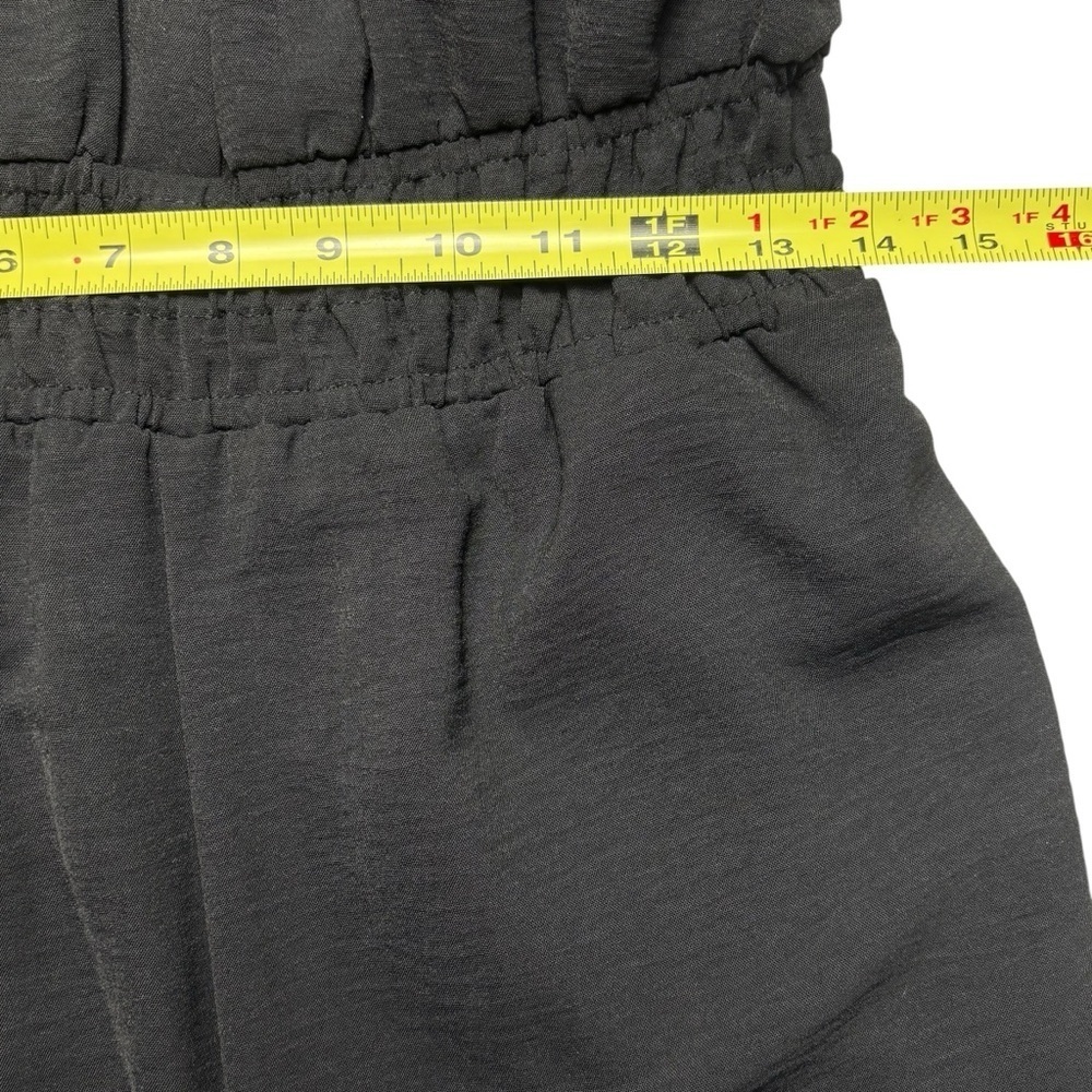 Tahari ASL Black Jumpsuit Size M Short Sleeve Elastic Waist Pockets 28” Inseam - Picture 6 of 12